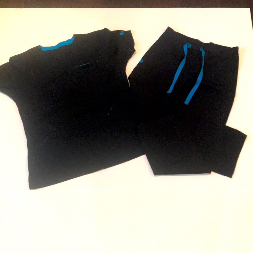Black Bio Scrubs Top sz S, bottoms XSP